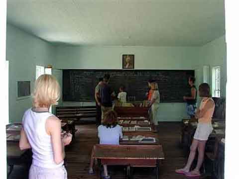 Alley Spring  One Room Schoolhouse  Inside